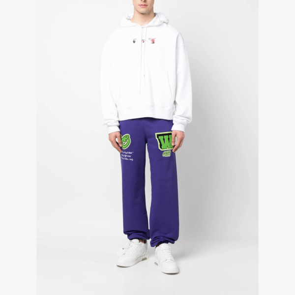 Sweatpants with logo patch